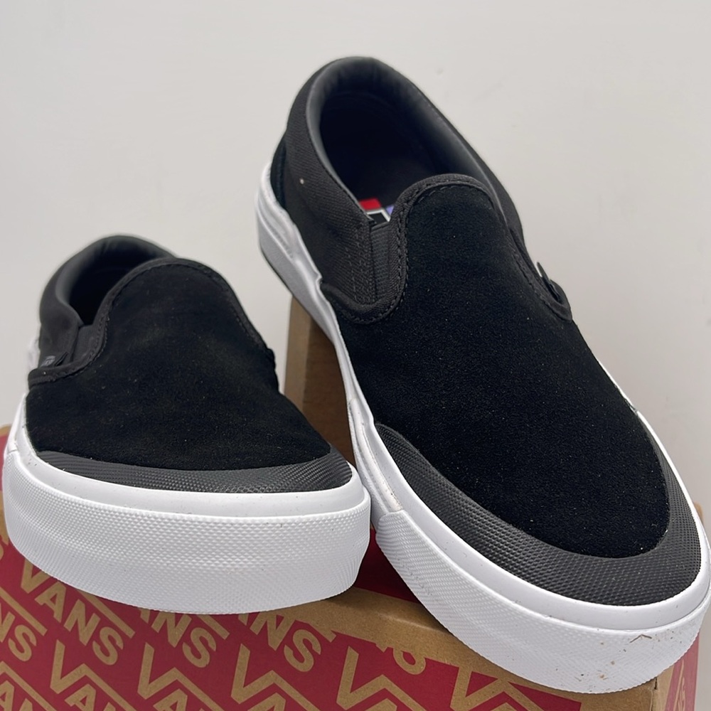 Vans WMNS Bmx Slip-On Black/Gray/White
VN0A5JIS9BG Sneakers - Picture 5 of 16